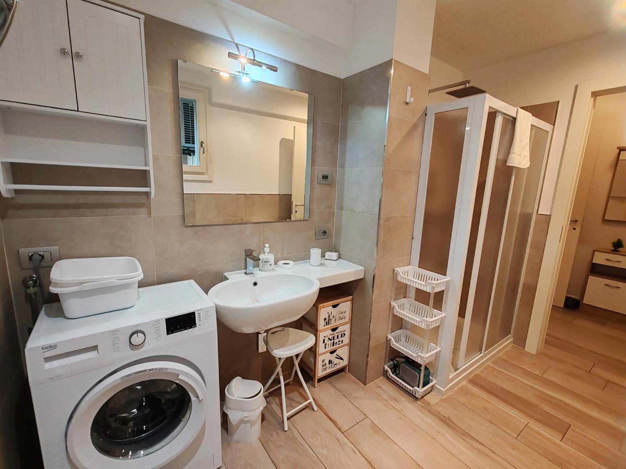 Butterfly Apt In Suna With Garage Verbania Exterior foto