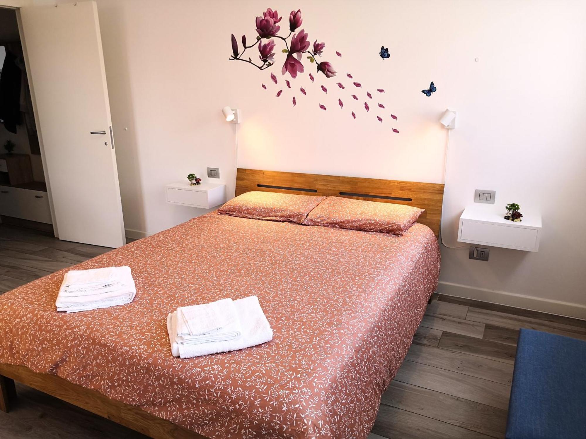 Butterfly Apt In Suna With Garage Verbania Exterior foto